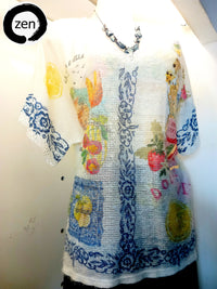 Thumbnail for Blusa art pop.