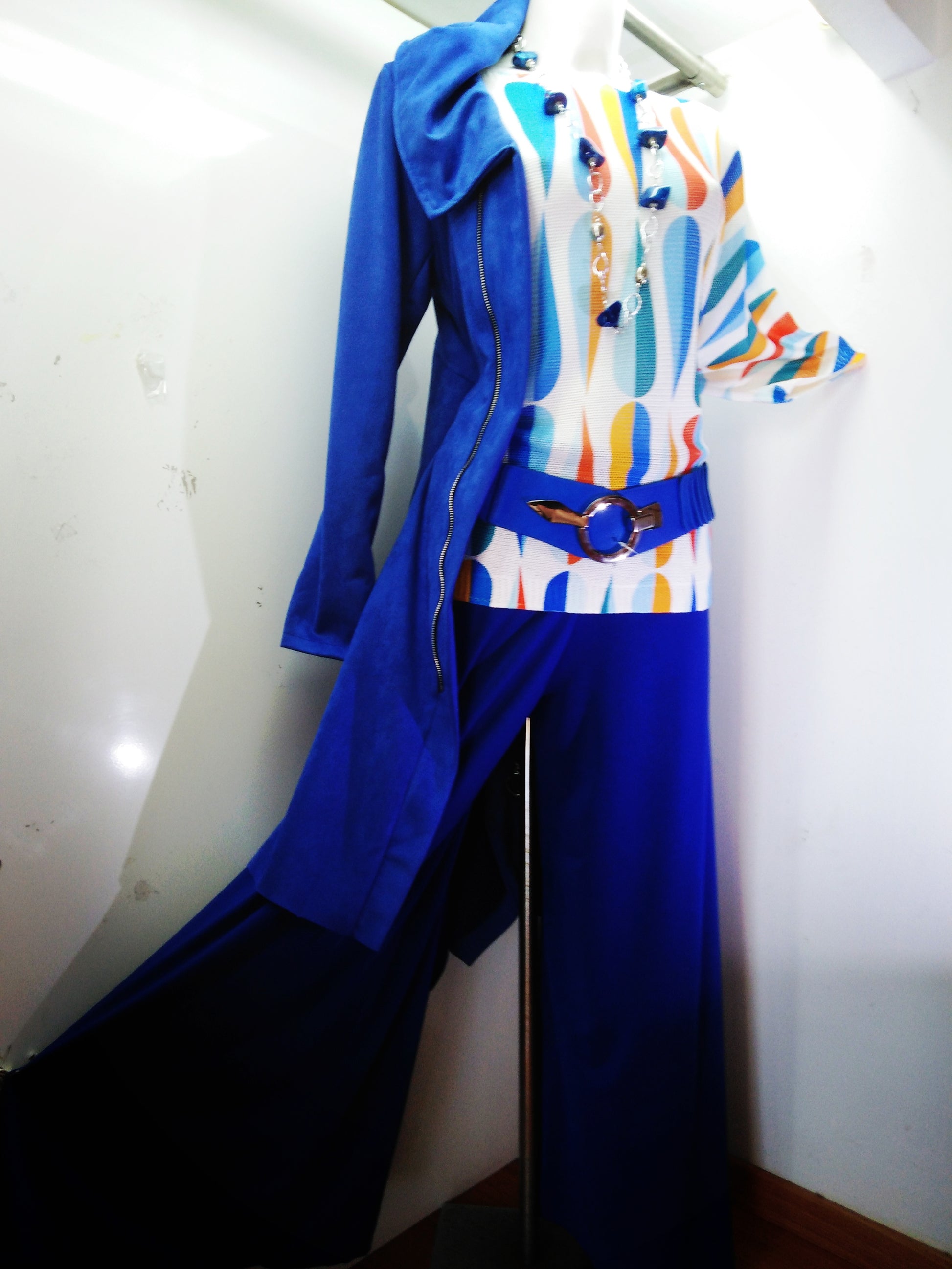 Blousa pop art - outletzenostia.it